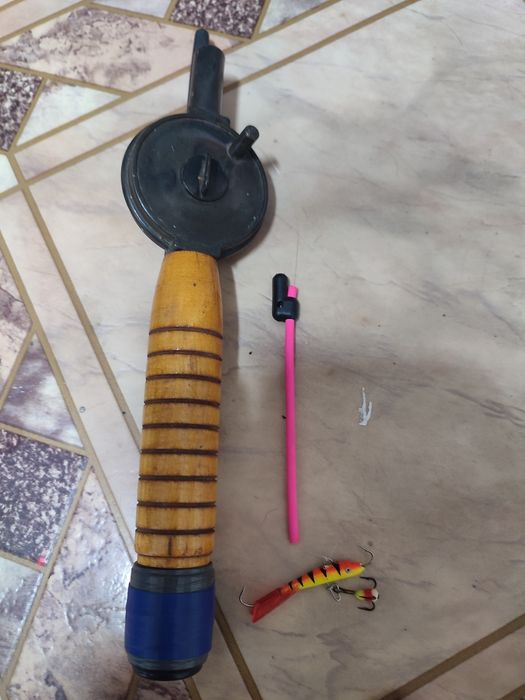 продам зимние снасти