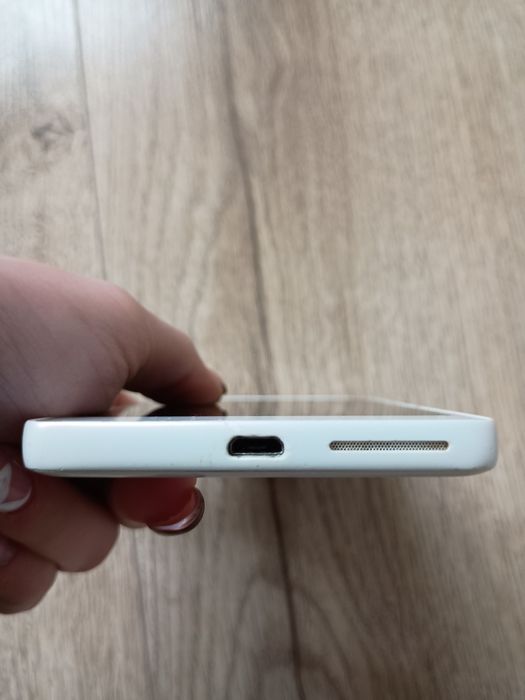 Sprzedam telefon Sony