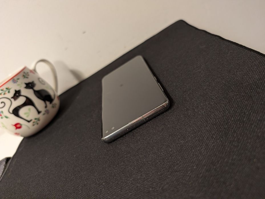 Samsung Galaxy S10 Plus SM-G975F/DS – Dual SIM