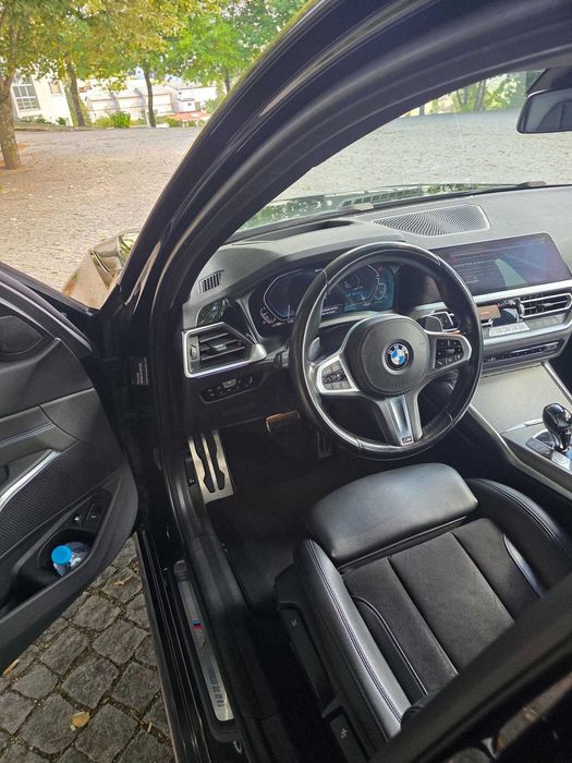 BMW 330e xDrive Touring M Sport