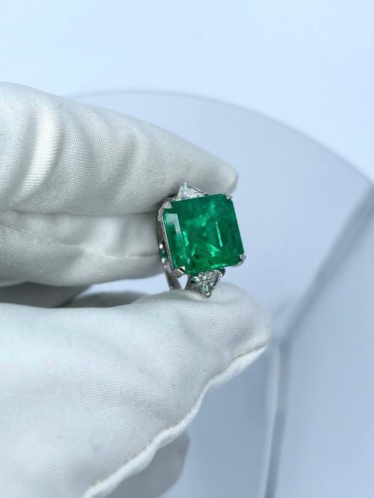 Каблучка з Смарагдом 8,41ct. GRS