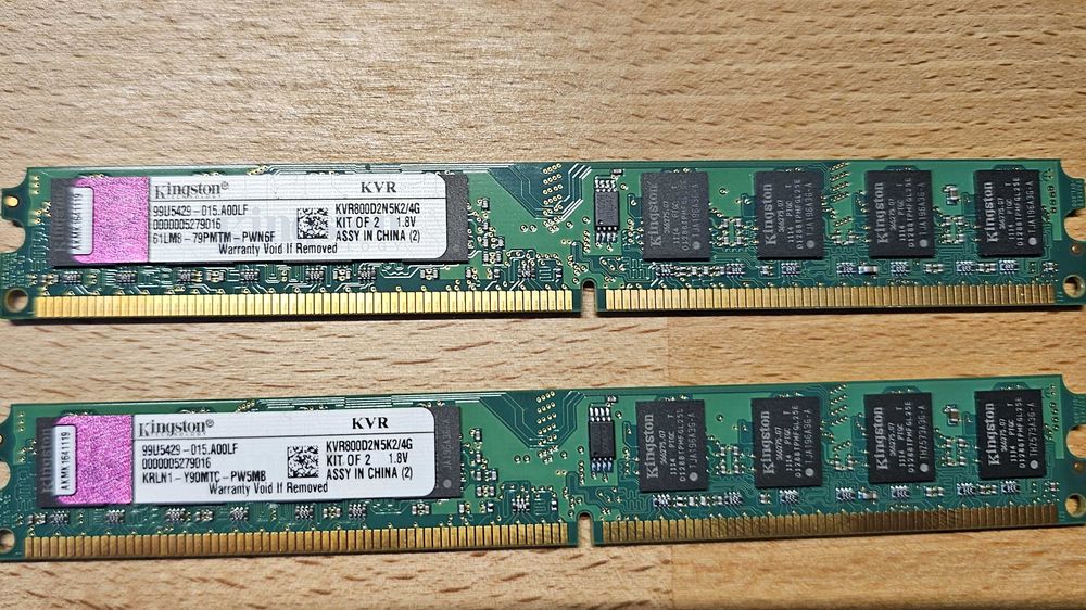 Komputer stacjonarny (bez obudowy) – AMD Athlon X2 / Radeon HD4650