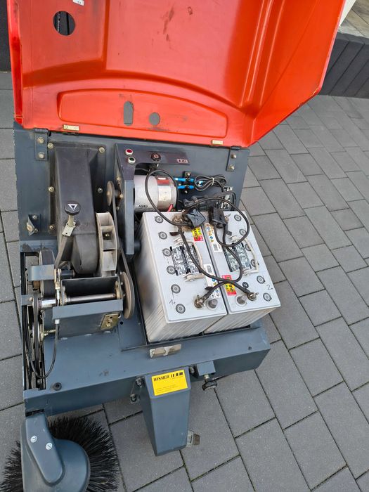 Zamiatarka Hako Hamster 780 e 12v Elektryczna