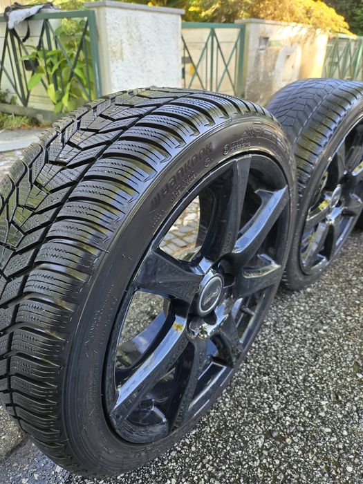 Jantes Pretas de 18 OZ design com pneus