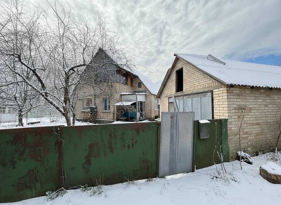 Продаж цегляного будинку 160м². 5 кімнат. 8сот. Мансарда. Гараж.ID:696