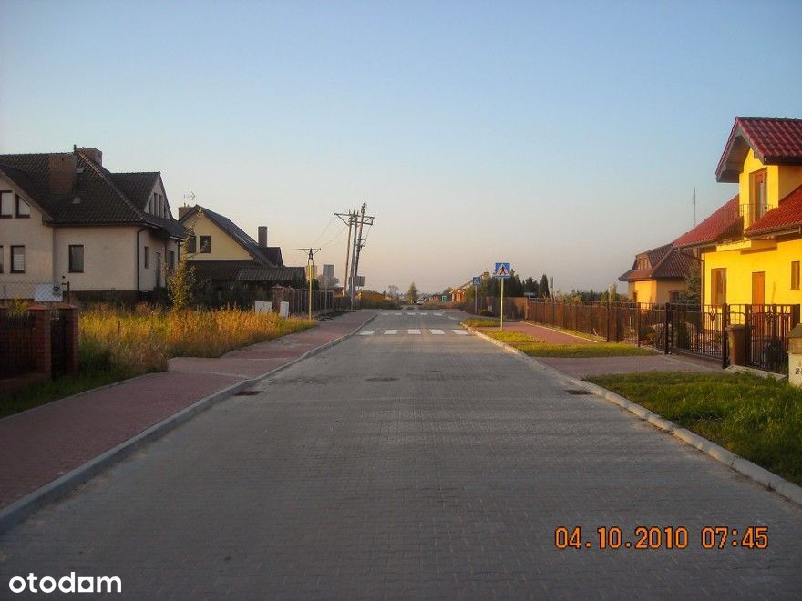 Działka rolna pod miastem z dobrym dojazdem - Widok 2