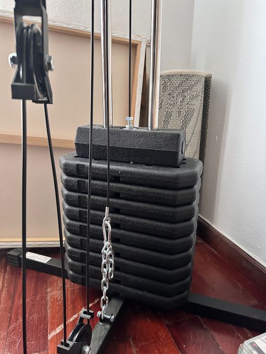 Máquina Muti-estação Máquina de Musculação - Treino em Casa - nova