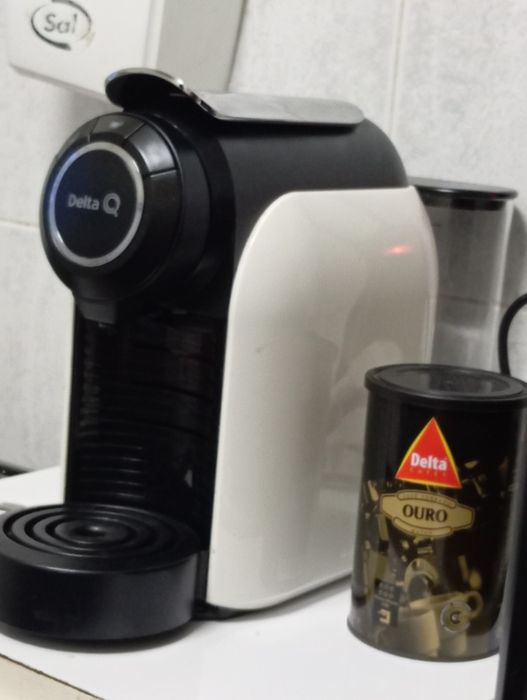 Máquinas de café novas e usadas