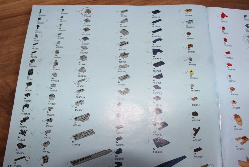 LEGO Nexo Knights 70327 Królewski Mech