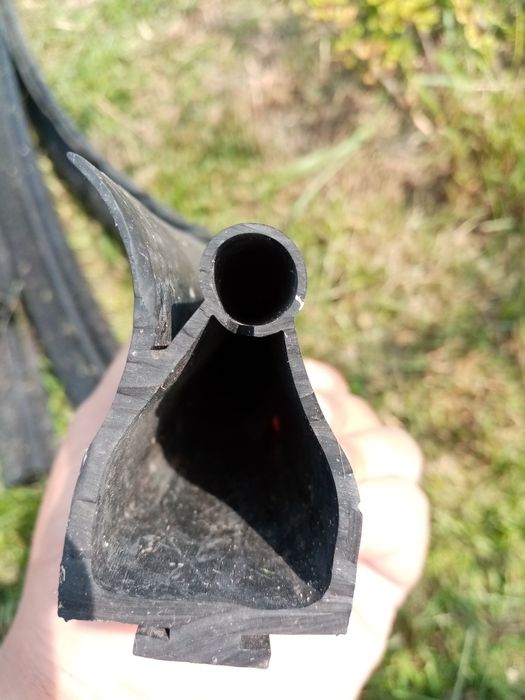 Uszczelki gumowe do bram segmentowych