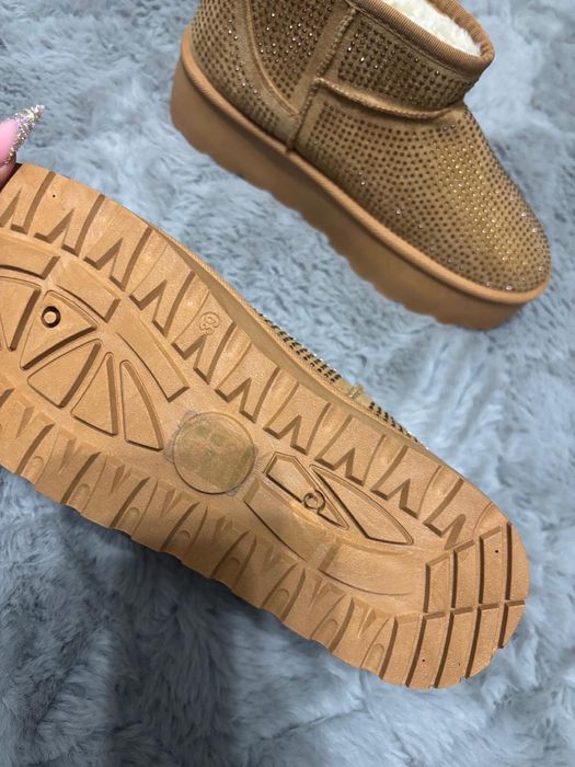 Nowe sniegowce emu  platformie z kryształkami olavoga lamanuel butik