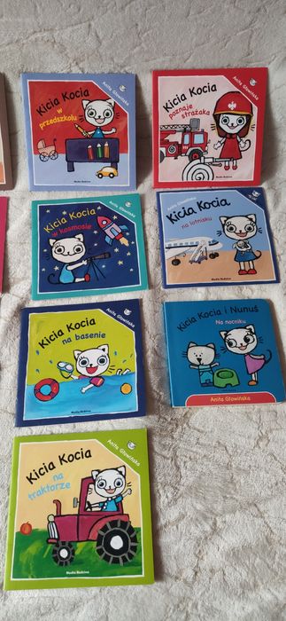 Książki z serii Kicia Kocia 15 sztuk.