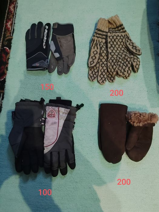 Перчатки чоловічі  та жіночі