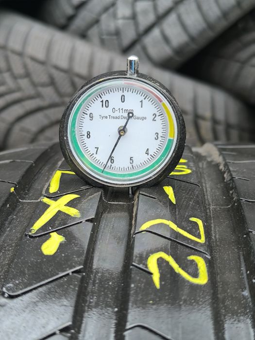 Opona Pirelli P zero 255/40/20 pojedynka