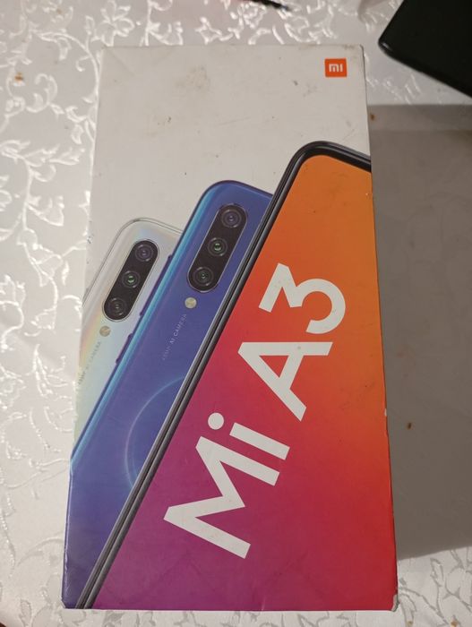 Продам телефон MI A3