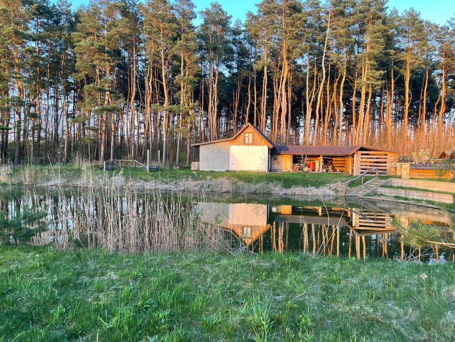 Продаж бази відпочинку Жовква + 1,5 га землі у приватній власності