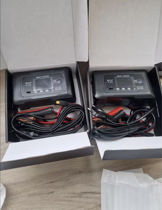 Зарядное устройство HTRC P20/Р25/Р35 12/24v кислотных, гелевых и AGM
