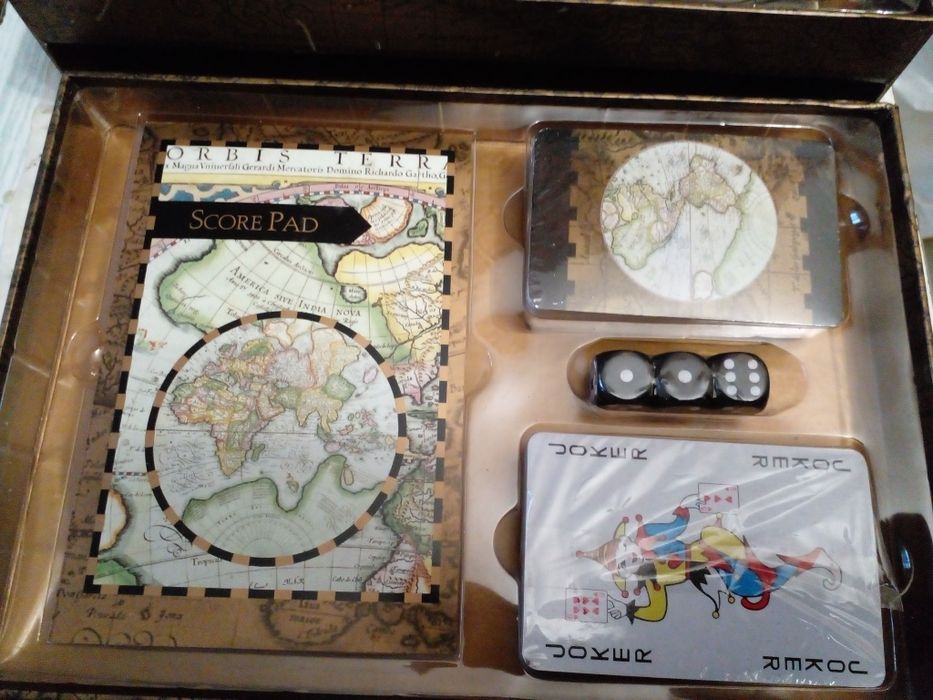 Подарочный набор для настольных игр