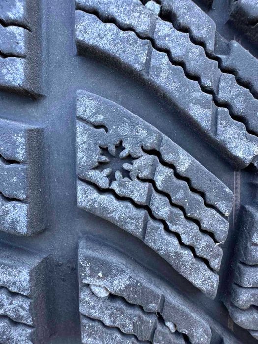 Шина Goodyear б/у 2024