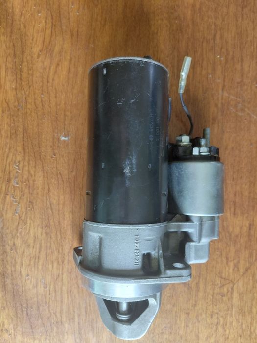 Стартер Bosch BMW E34 E32 M30 (0 001 110 041) 1.7кВт