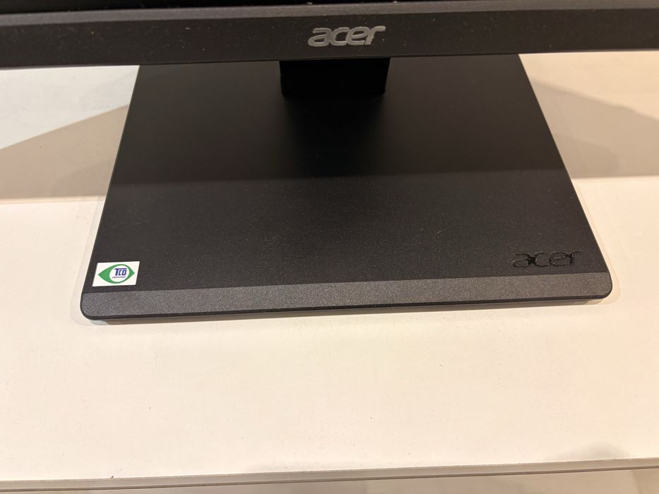 Monitor Acer 27" FullHD