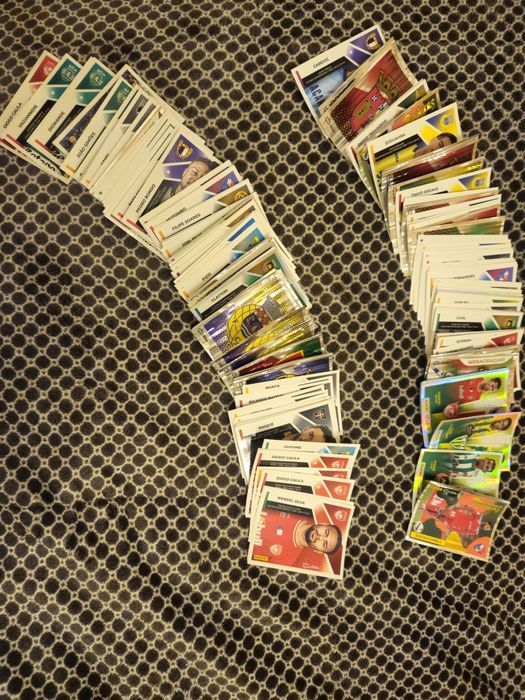 190 cromos Panini 25/26