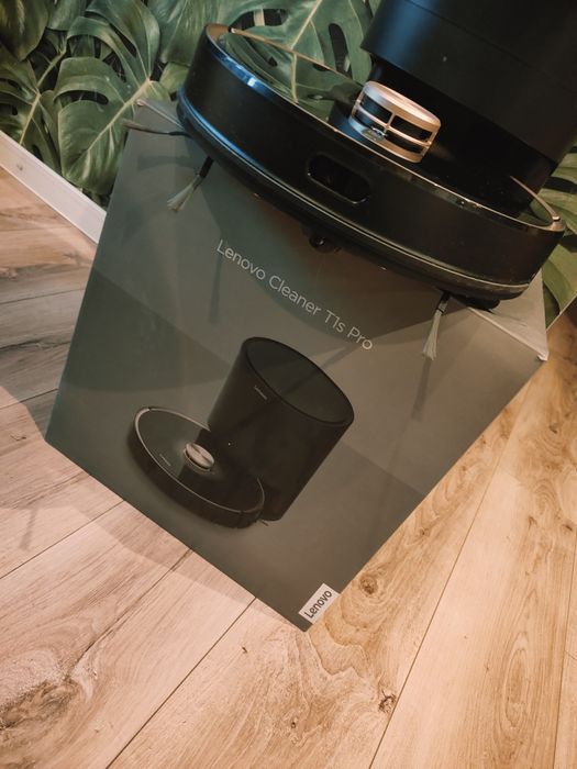 Robot sprzątający myjący Lenovo pro