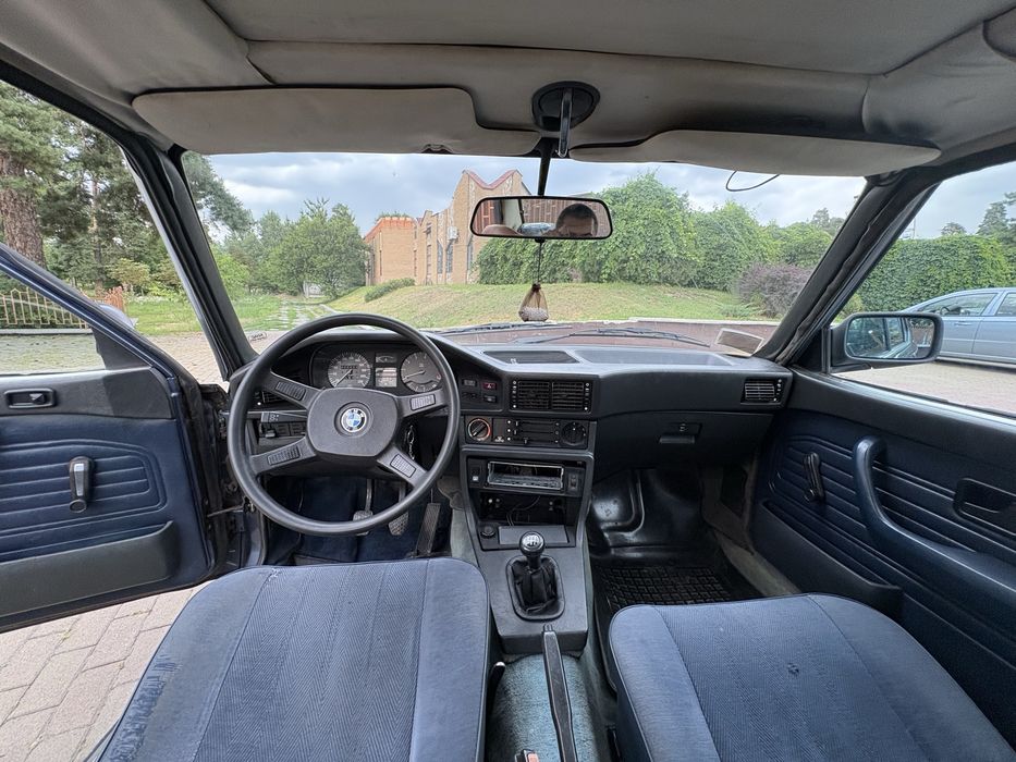 VIN WBADK910501083074 фото оголошення 15 з 24