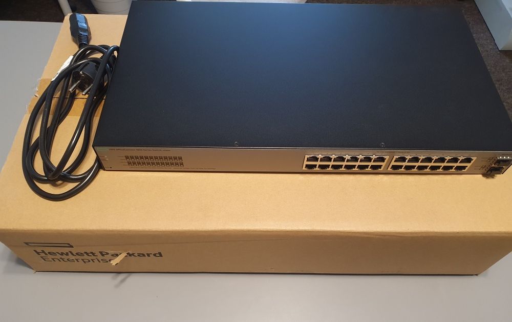 Switch HPE 1820-24G J9980A