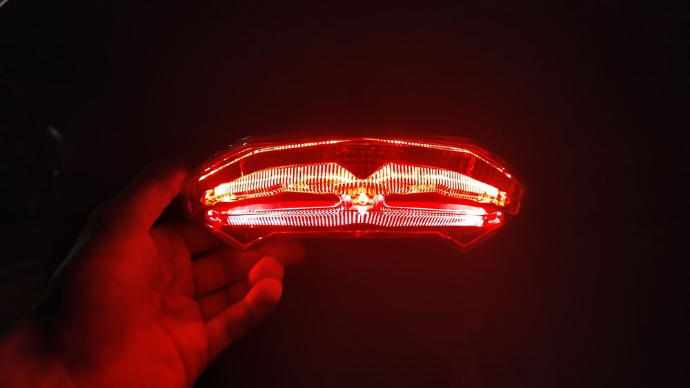 Ducati Multistrada 1200 lampa tył