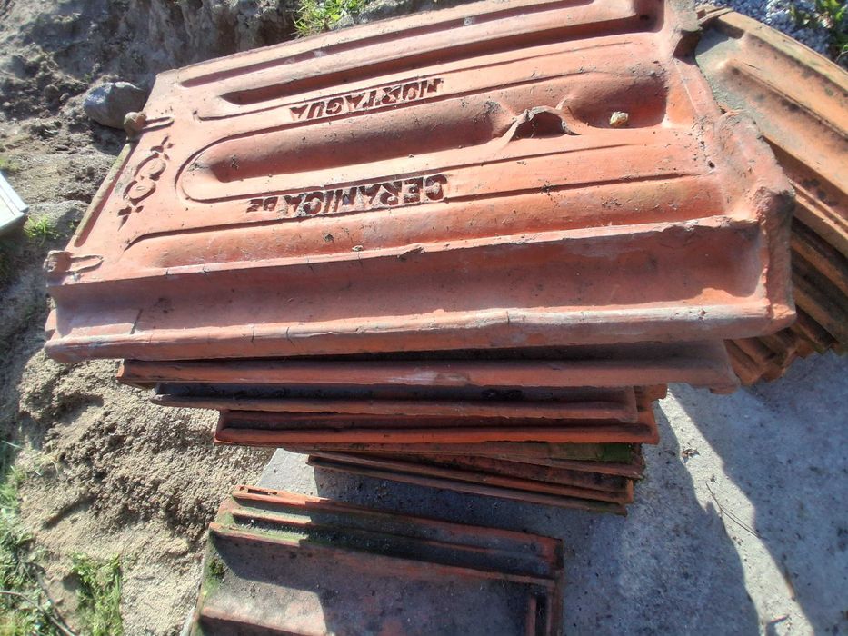 Telhas antigas usados