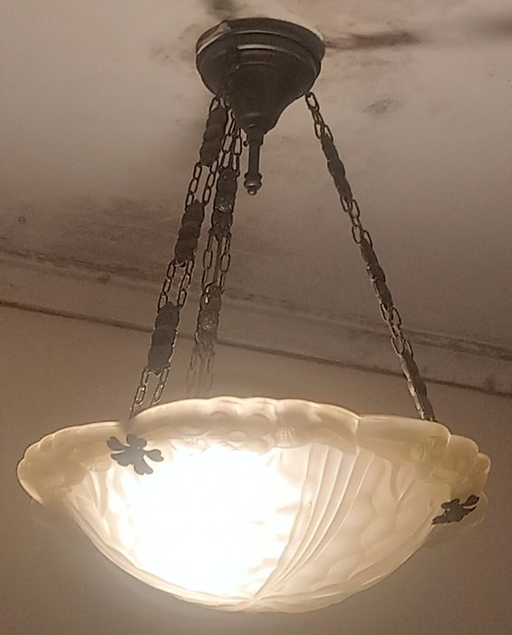 4 Candeeiros vidro fosco 2 em tom amarelado e dois em tom lilás claro