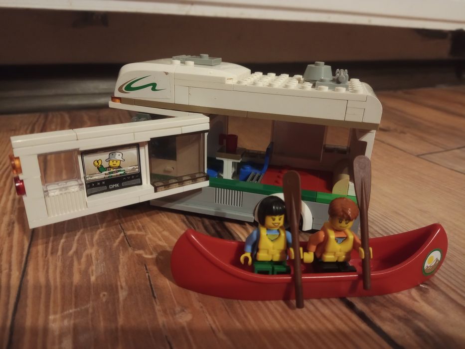 LEGO City kamper 60057