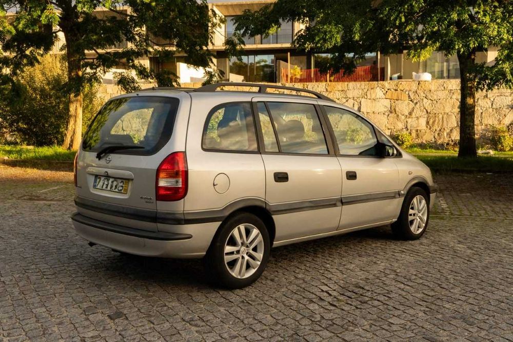 Opel Zafira 2000