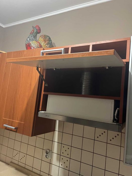Sprzedam meble kuchenne z wyposażeniem
