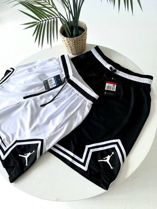 Шорти Jordan Diamont,йдуть на тканині dri-fit