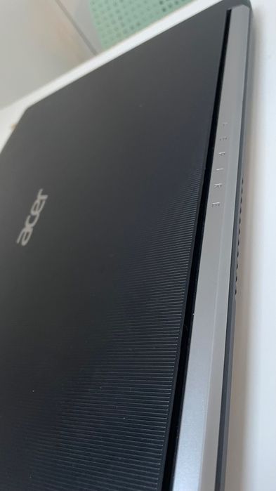 Acer Aspire 5 A515-51G-504G Preto/Prata