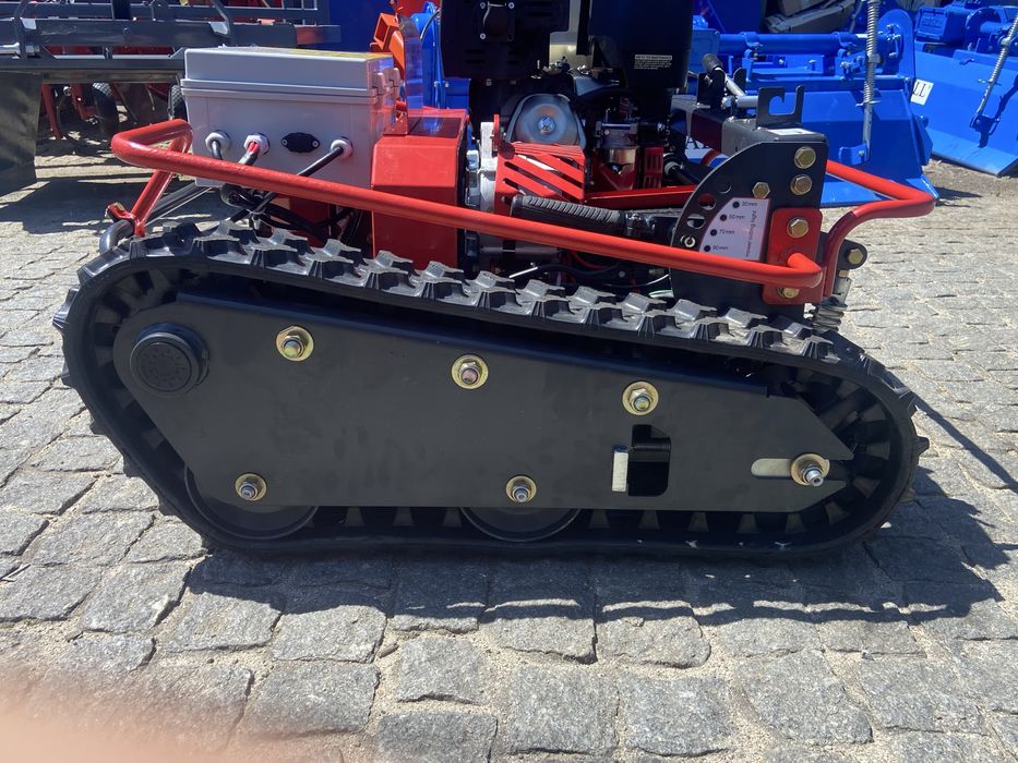 Triturador corta prados gasolina telecomandado