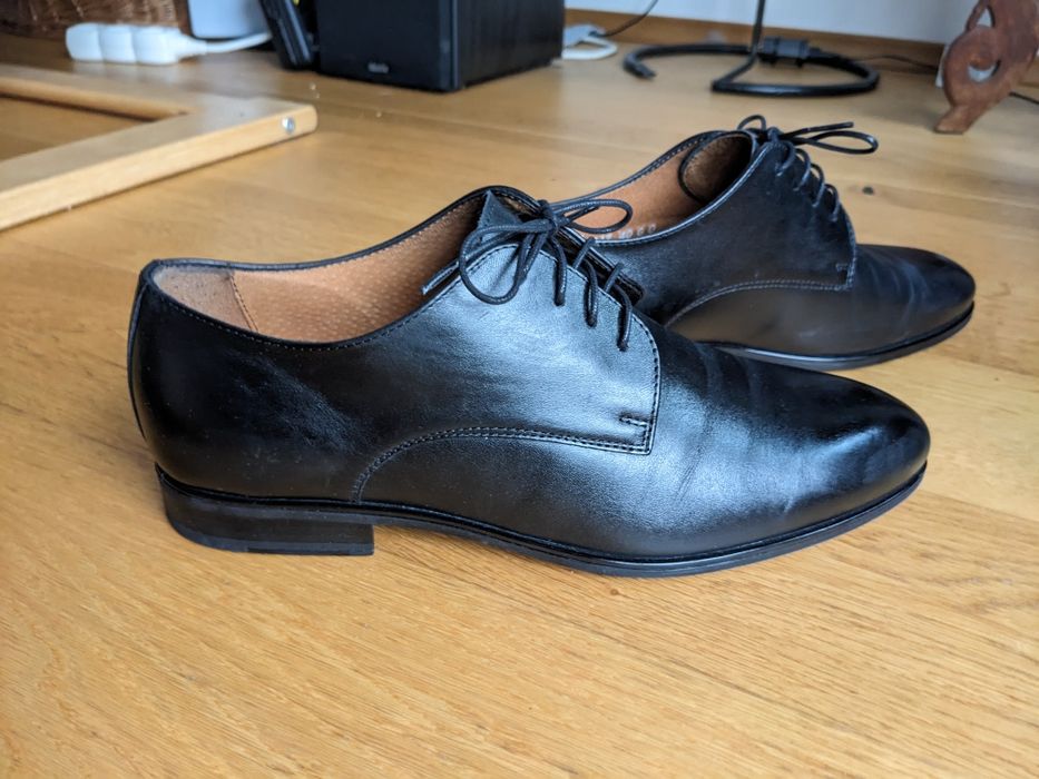 Buty Bytom czarne eleganckie jak nowe