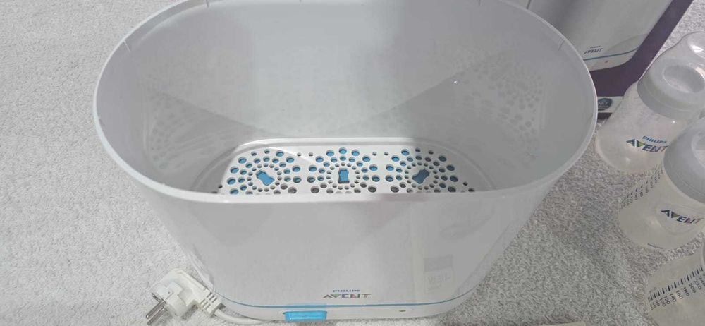 Esterilizador Elétrico Philips Avent 3 em 1 + 5 Biberões (Como Novo)