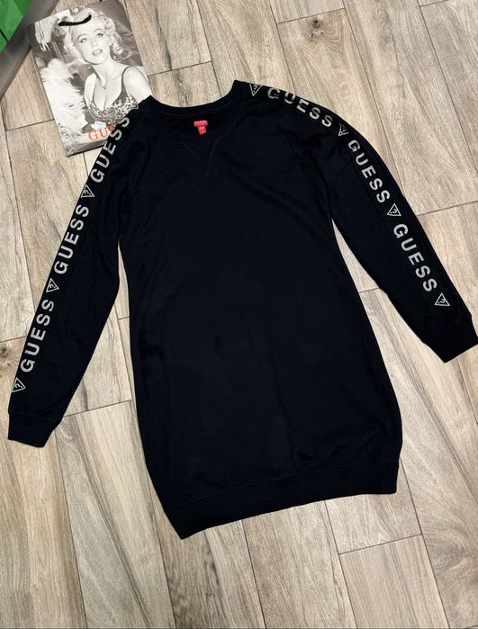 Сукня Guess спортивна