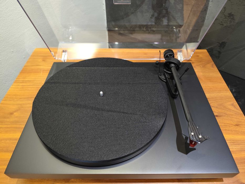 Pro-Ject Debut Carbon EVO satyna czarny OUTLET