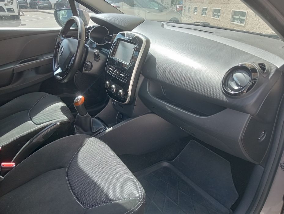 Carrinha Renault Clio