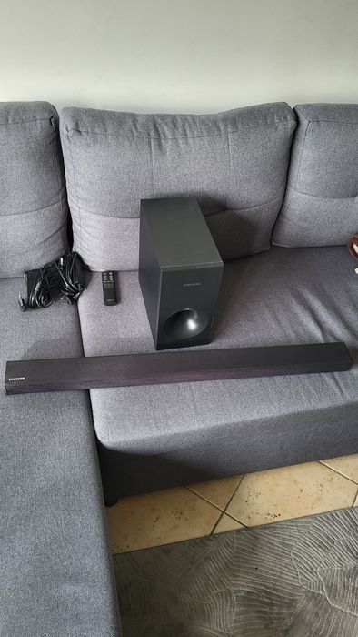 Soundbar i subwoofer samsung HW-K360