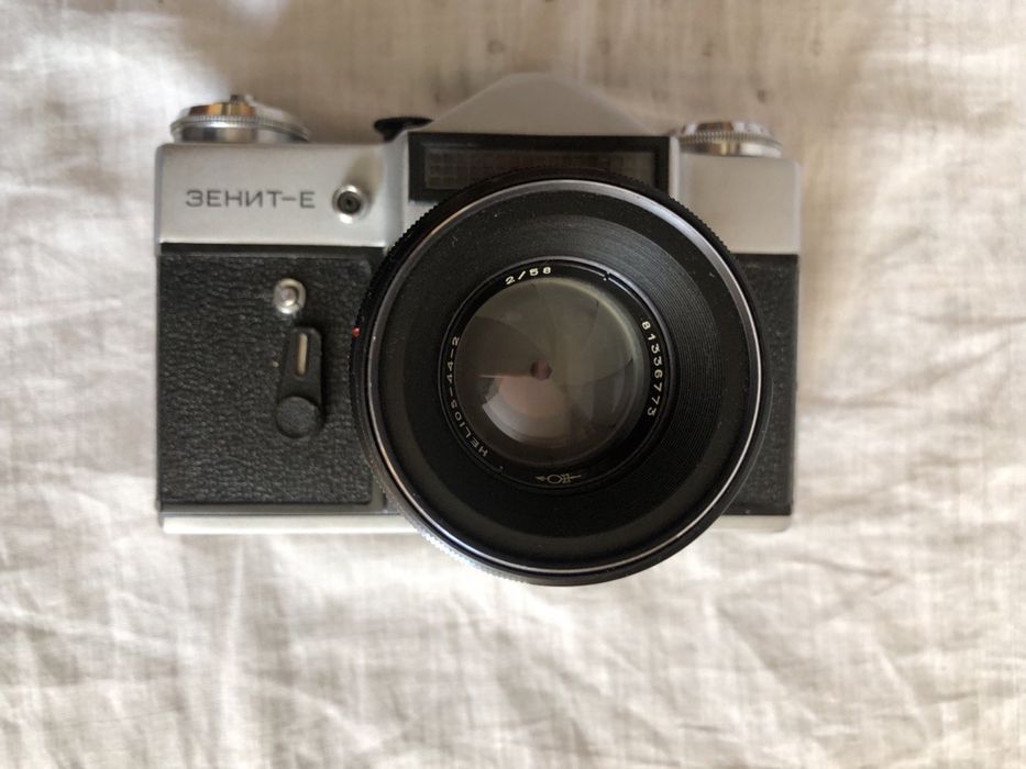 Продам фотоаппарат Зенит Е и комплект удлинительных колец