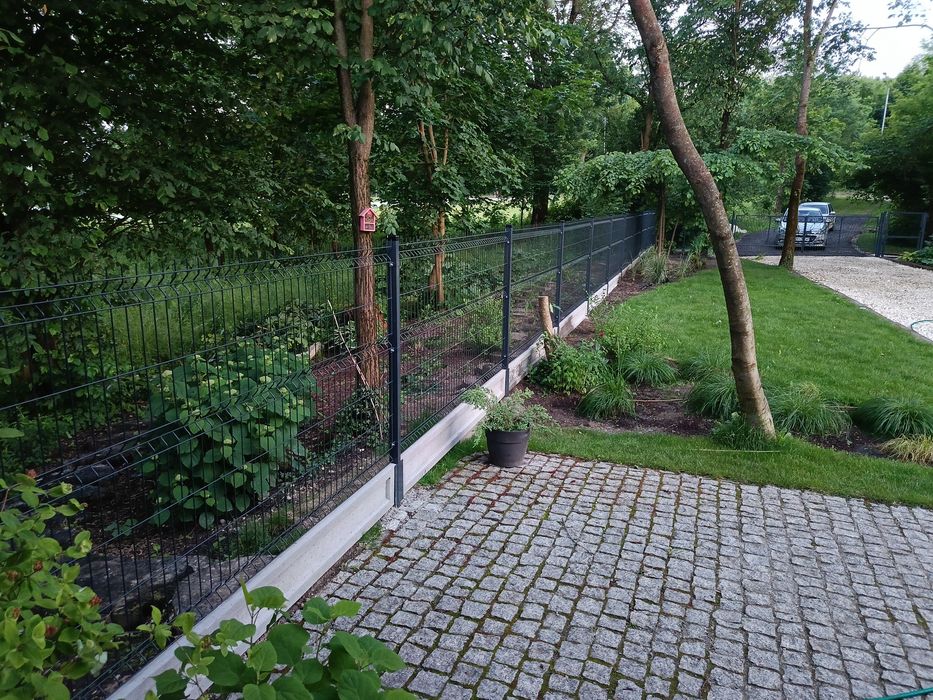 Ogrodzenie panelowe, oraz Montaż