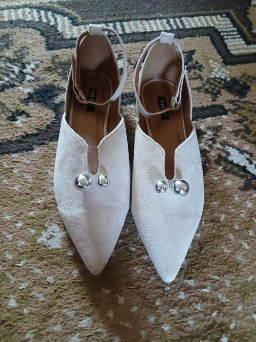 Продам жіночі туфлі