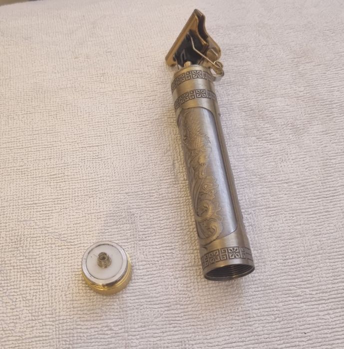 Máquina de Cortar Cabelo falta o Carregador