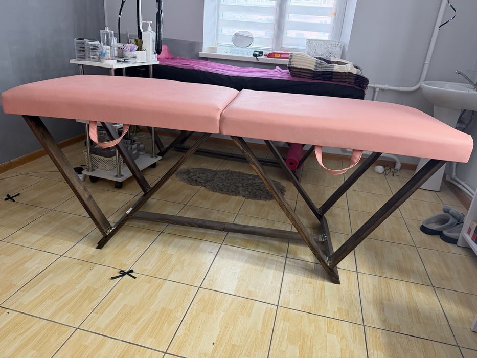 2 Кушетки , лампа  район масани