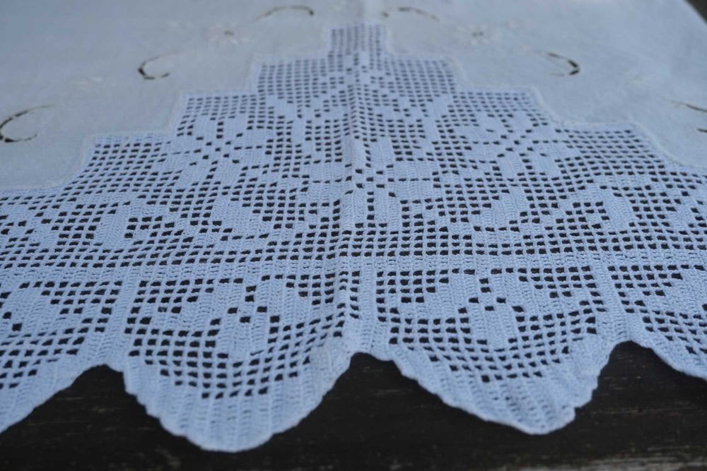 Linen Tablecloth - Sideboard425428000860416003